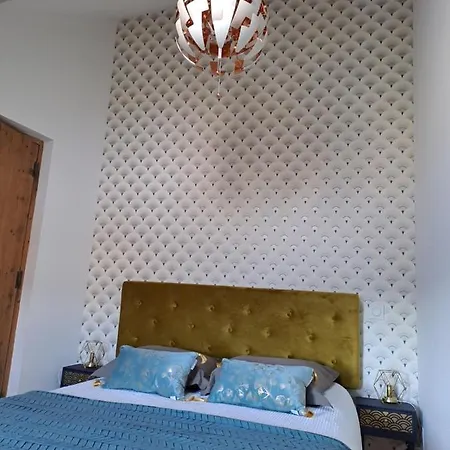 Bed & Breakfast Le Grenier Des Moineaux *