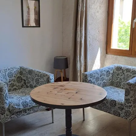Le Grenier Des Moineaux Font-Romeu-Odeillo-Via
